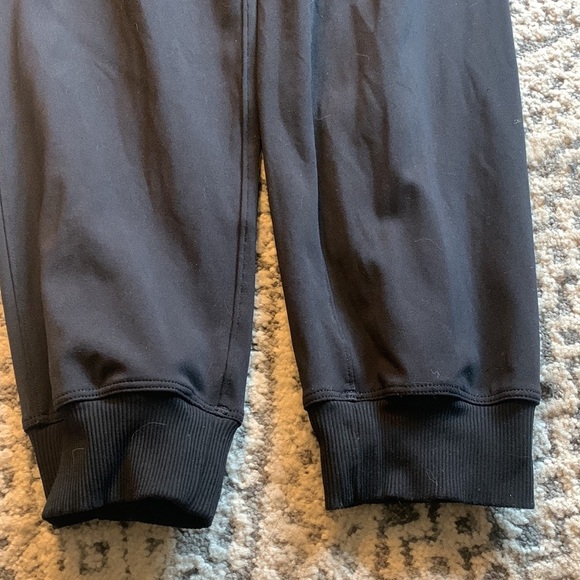 Lululemon Stretch High-Rise Jogger Full Length in Black (Size 2) - Picture 6 of 16